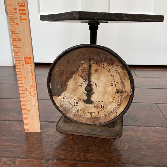 Antique John Chatillon Scale Primitive USA 7925 Rustic Metal Counter READ DAMAGE - Picture 1 of 13